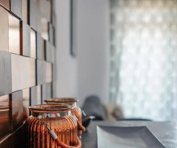 Tatyana Art Apartment *